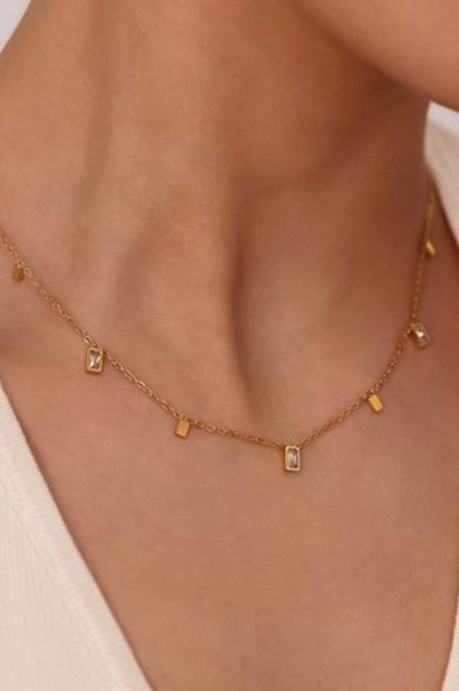 Gold Dainty Necklace