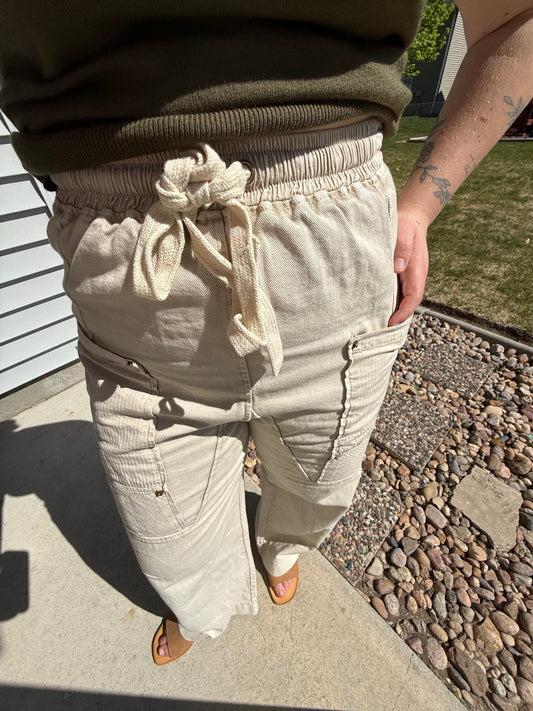 Cargo Chic Wide Pant