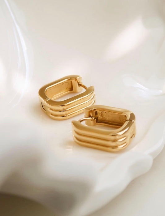 Noa Stripe Hoop Earring