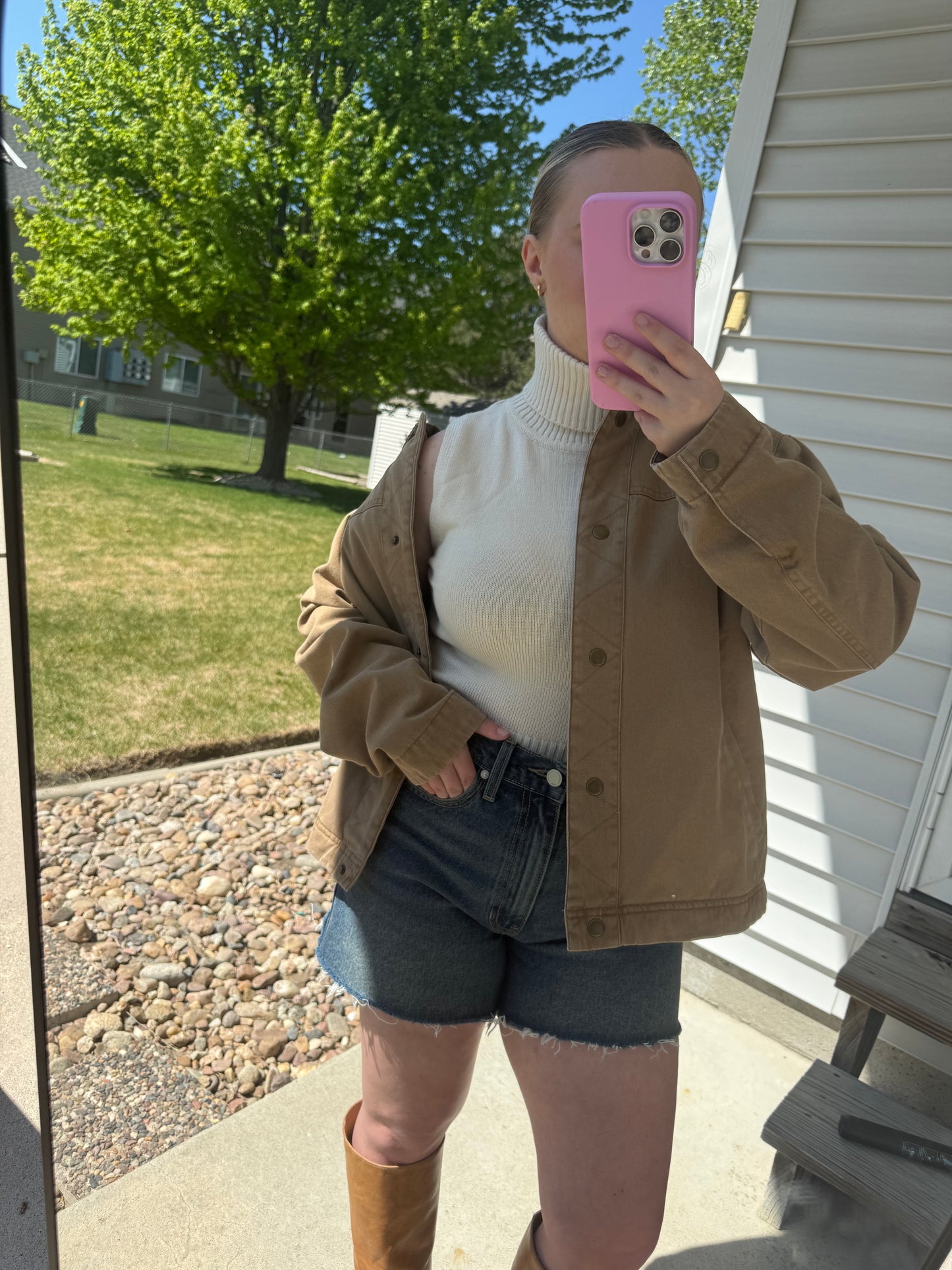 Sleeveless Turtle Neck Sweater Top
